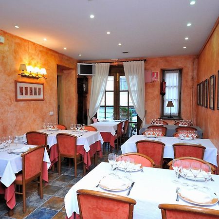 Hotel Fonda Merce Llívia Kültér fotó